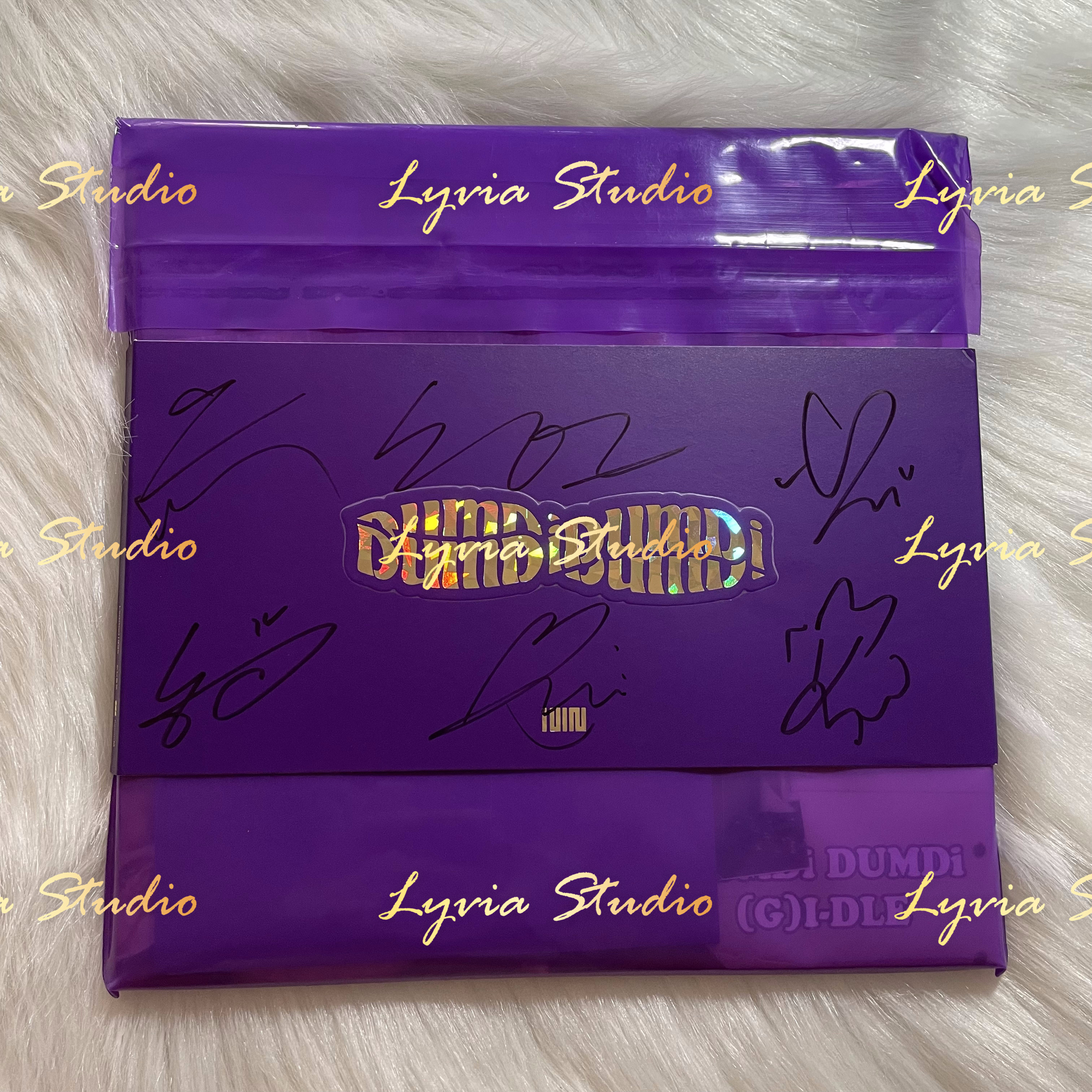 G)I-DLE DUMDI DUMDI NIGHT VER. Signed Promo Album(Photocards