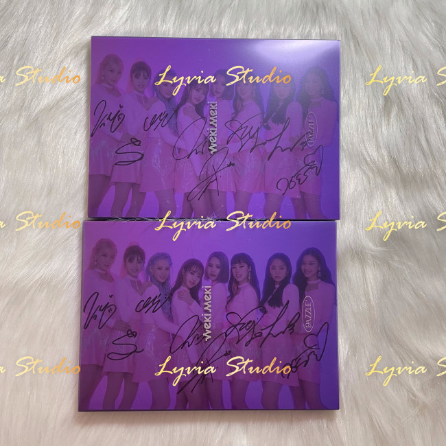 WEKIMEKI Dazzle Dazzle Signed photobook(Photocards excluded)