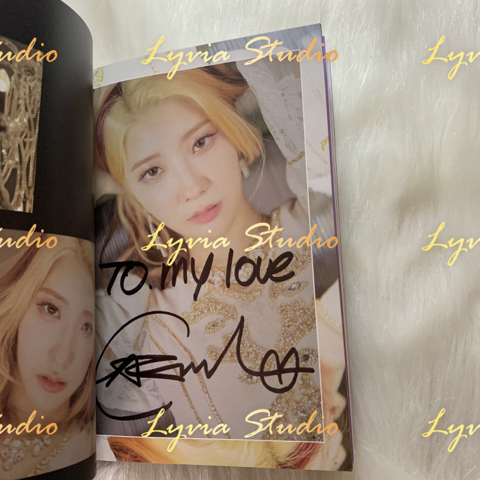 PURPLE KISS Into Violent  Fansign Page