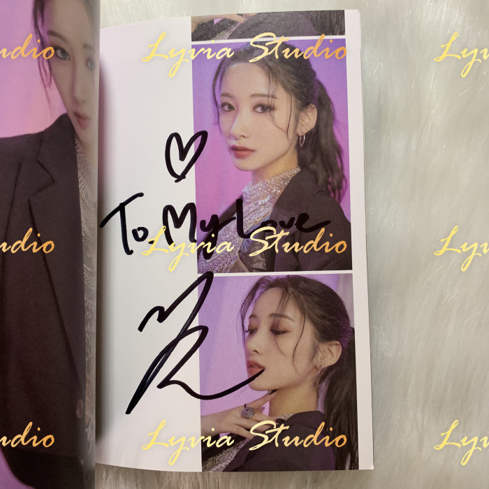 PURPLE KISS Into Violent  Fansign Page