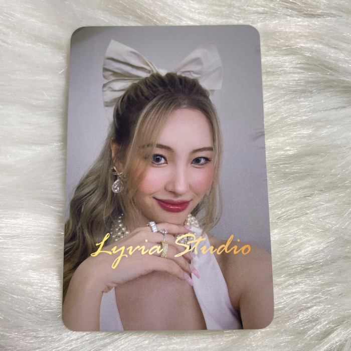 SUNMI 1/6 Pre-Order Limited Photocard