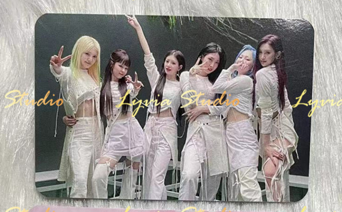 EVERGLOW Mokket Shop/ Withfans Group Fansign Pre-order Photocard
