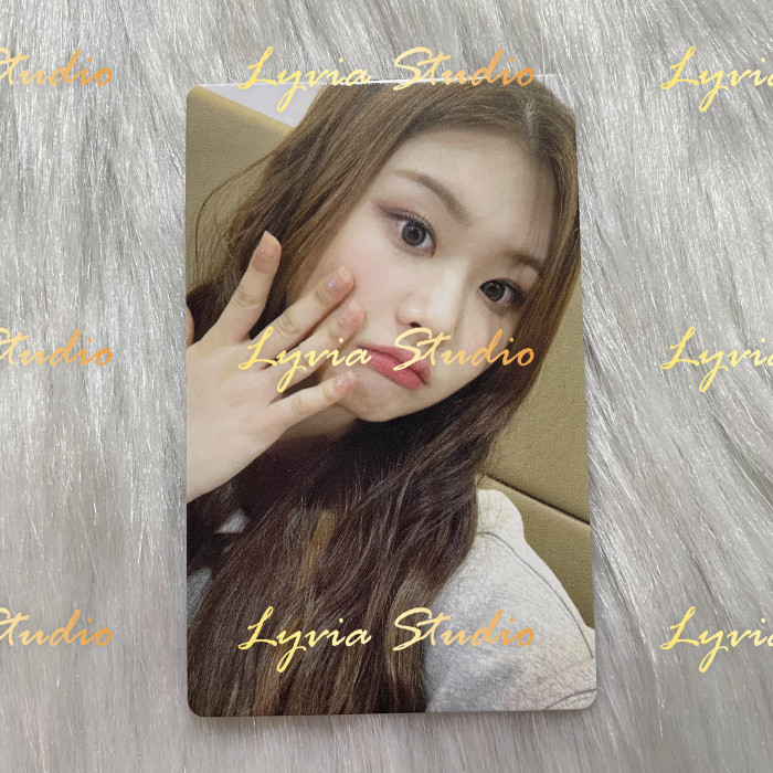 PURPLE KISS Apple Music 2.0 Fansign Pre-order Photocard