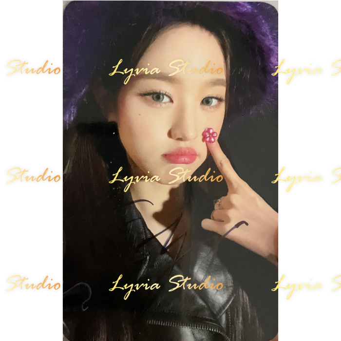 IVE Wonyoung Signed Special Fansign Winner Photocard