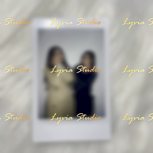 EVERGLOW SIHYEON&YIREN Unit Unsigned Polaroid from BBC era