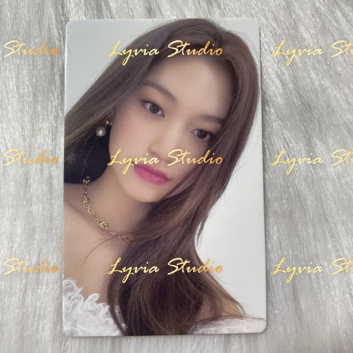 WEKIMEKI Apple Music fansign preorder photocard