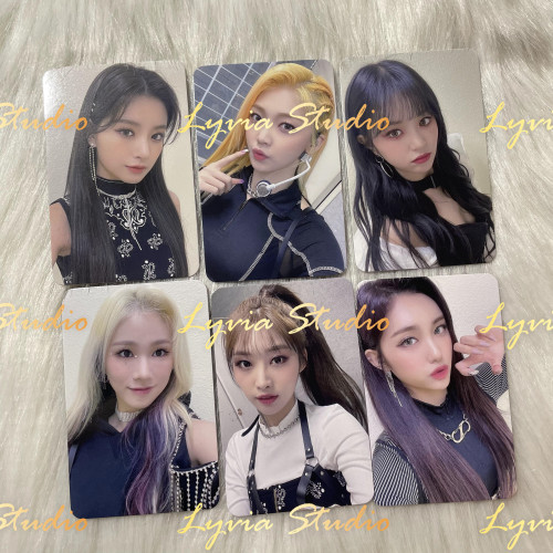 EVERGLOW Pirate Sounwave Fansign Pre-order Photocard