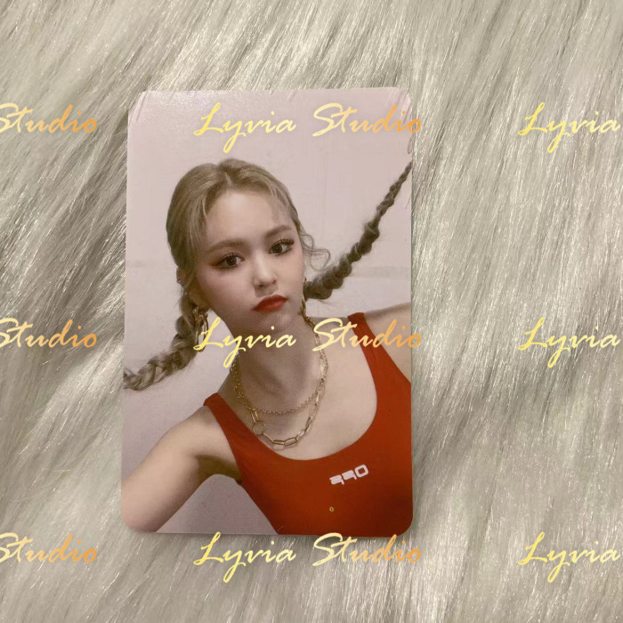 EVERGLOW  Withfans Pre-order Photocard from Ladida era