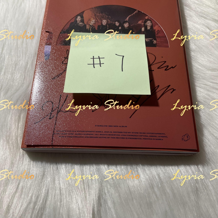 EVERGLOW Pirate ‘Return of The Girl’ OT6 All Member Signed Album