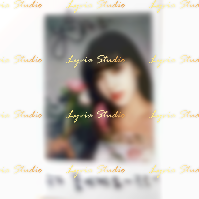 STAYC Yoon Signed Polaroid from Celluver Event