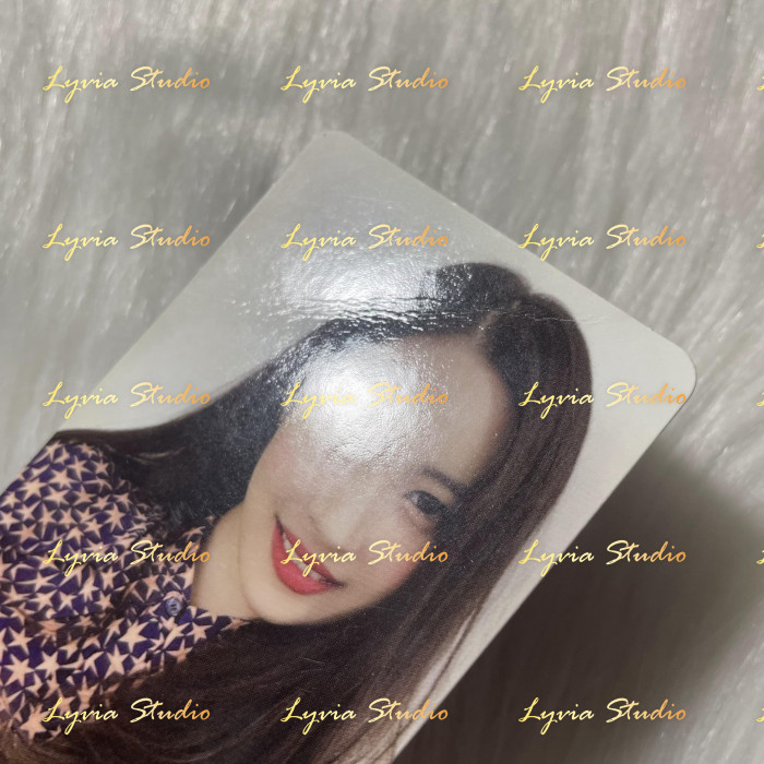 SUNMI Gashina Signed Album With Photocard