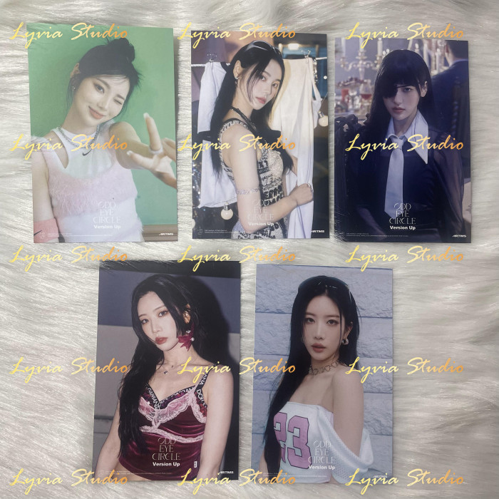 LOONA Odd Eye Circle Kimlip Jinsoul Choerry Version Up Broadcast Postcard