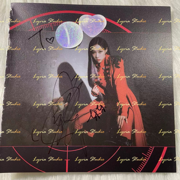 DREAMCATCHER Vision Fansign Signed Page Part2