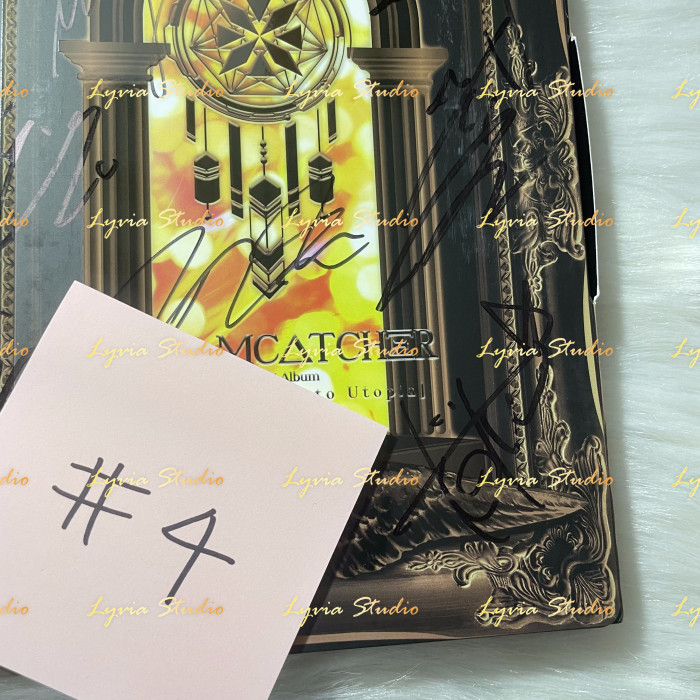 DREAMCATCHER ‘Dystopia Road To Utopia’ Odd Eye Autographed Signed Promo Album Normal Version