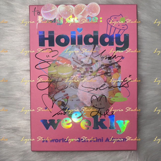 WEEEKLY 'Holiday' Signed Album from fansign event