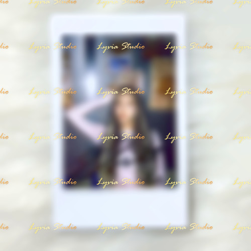 MOMOLAND Nayun Signed Polaroid from RODEO era