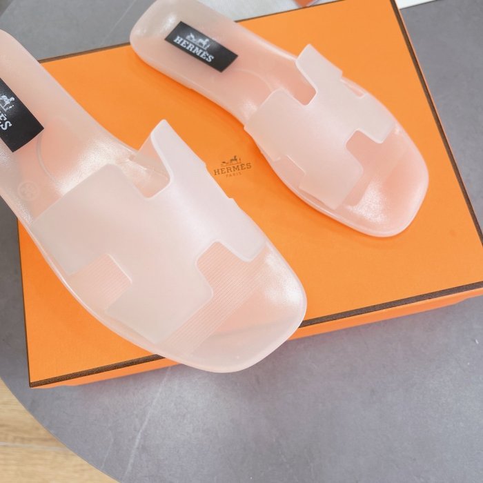 Hermes Women Shoes size 35-40 Item NO：183042