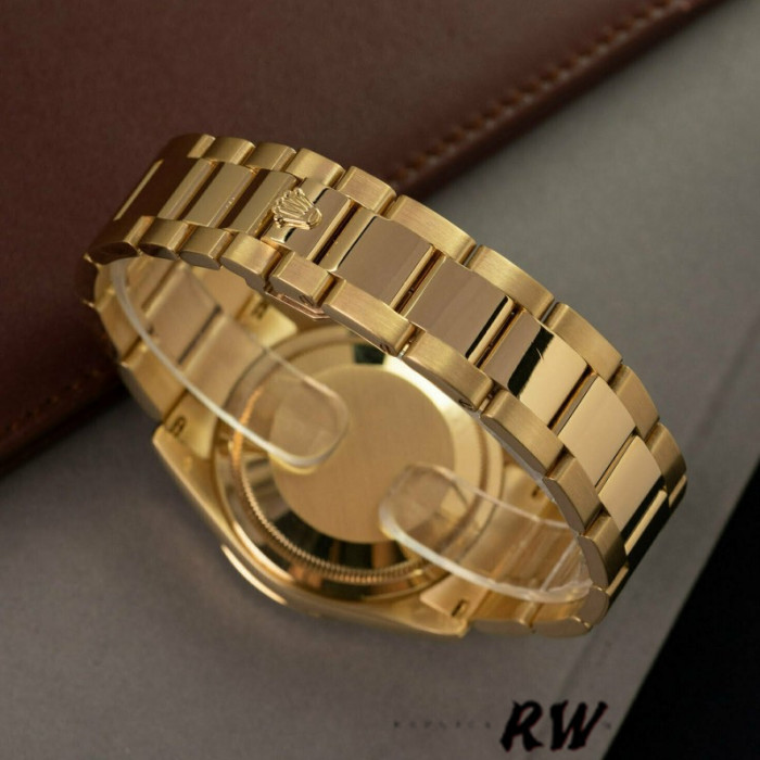 Rolex Day-Date 118208 Yellow Gold Arabic Numeral Wave Champagne Dial 36mm Unisex Replica Watch