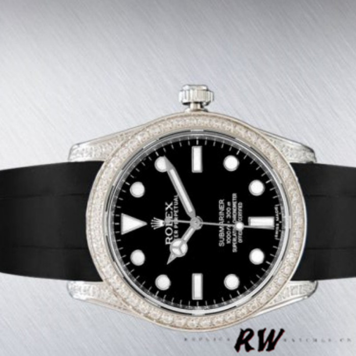 Rolex Submariner 116610 Black Dial Rubber strap 40mm Mens Replica Watch