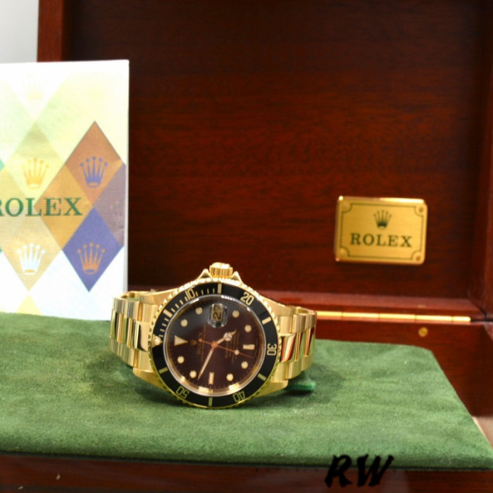 Rolex Submariner 16618 Yellow Gold Black Dial 40mm Mens Replica Watch