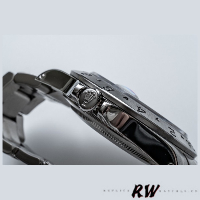 Rolex Explorer II 16570 Stainless Steel Black Dial 40MM Mens Replica Watch