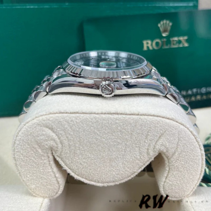 Rolex Datejust 126234 Fluted Bezel Aubergine Dial 36MM Unisex Replica Watch