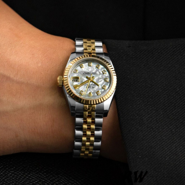 Rolex Datejust 179173 White MOP Dial Fluted Bezel 26MM Lady Replica Watch