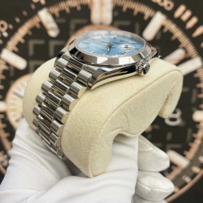 Rolex Day-Date 228206 Ice Blue Motif Dial Platinum 40MM Mens Replica Watch