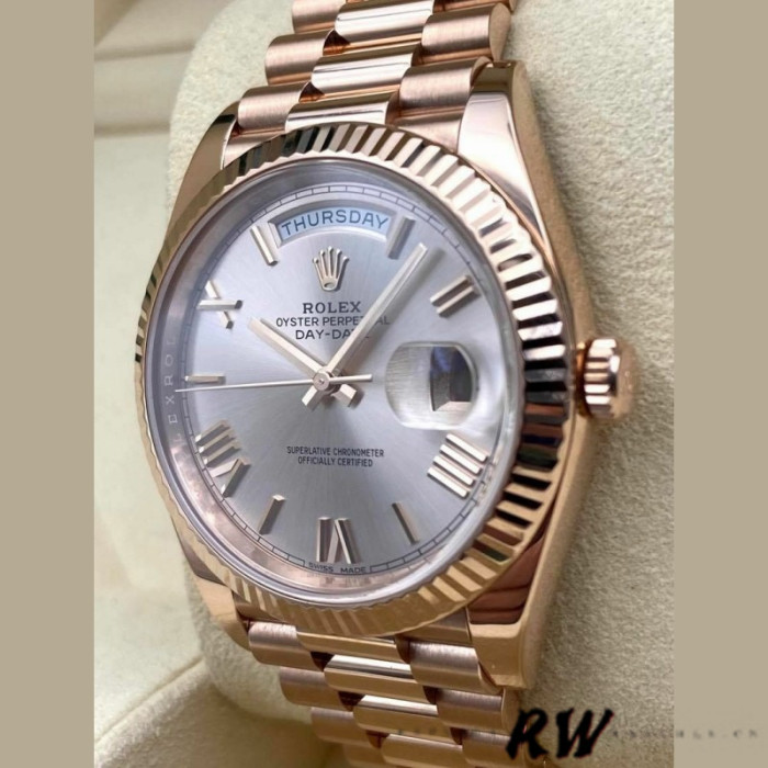 Rolex Day-Date 228235 Sundust Roman Numeral Dial Fluted Bezel 40mm Mens Replica Watch