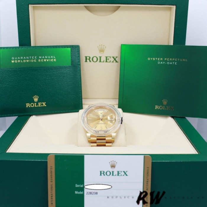 Rolex Day-Date 228238 Champagne Index Dial Fluted Bezel 40mm Mens Replica Watch