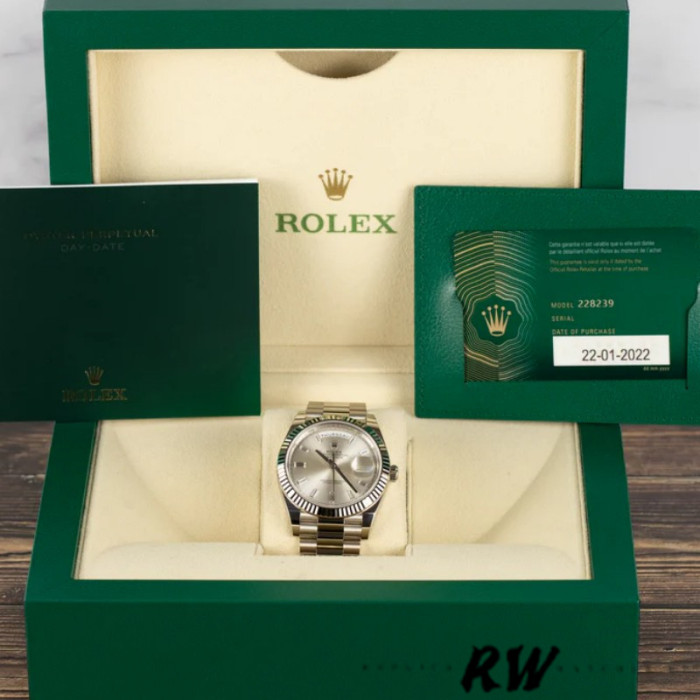 Rolex Day-Date 228239 Silver Baguette Diamond Dial Fluted Bezel 40mm Mens Replica Watch