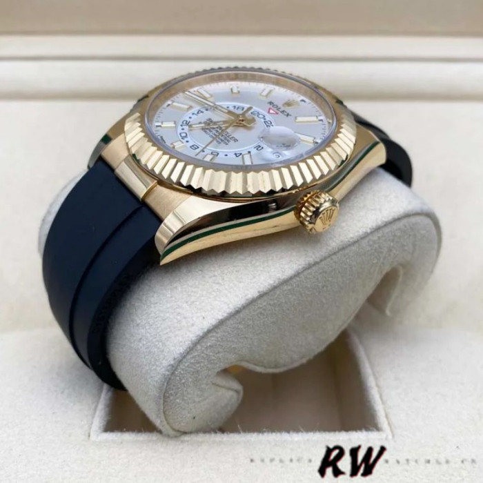 Rolex Sky Dweller 326238 Yellow Gold White Dial 42mm Mens Replica Watch