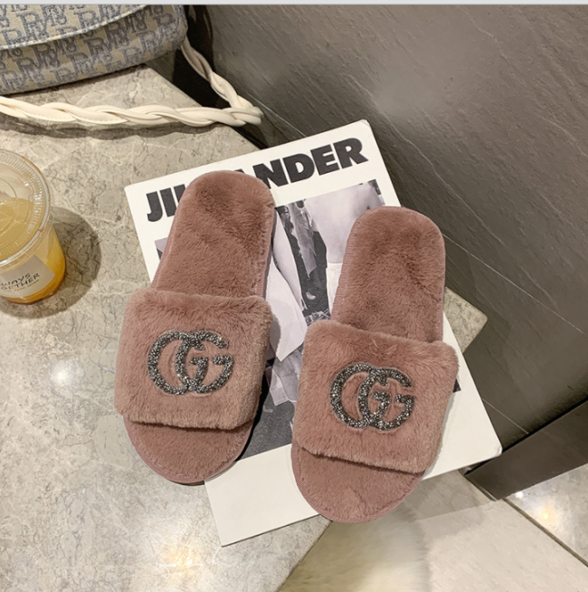 Designer Slippers #N #CHN