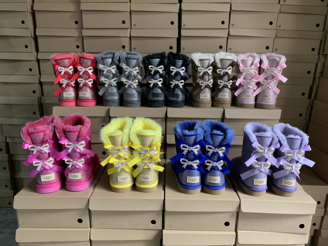 Adult Wholesale Diamond Bowknot Boots with Box #UG