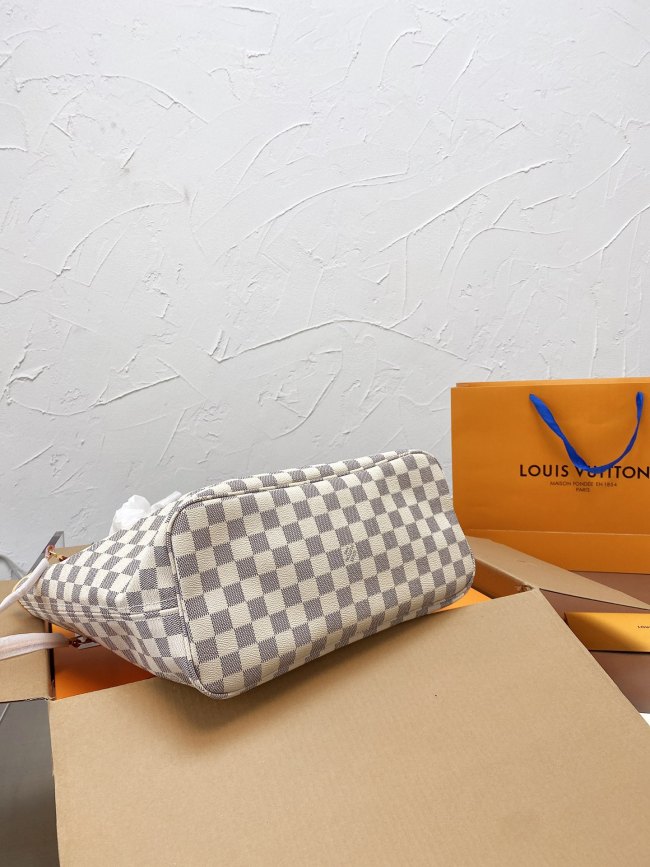 Wholesale NeverFull #LOV