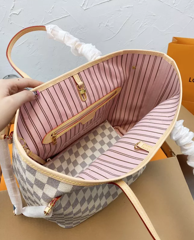 Wholesale NeverFull #LOV