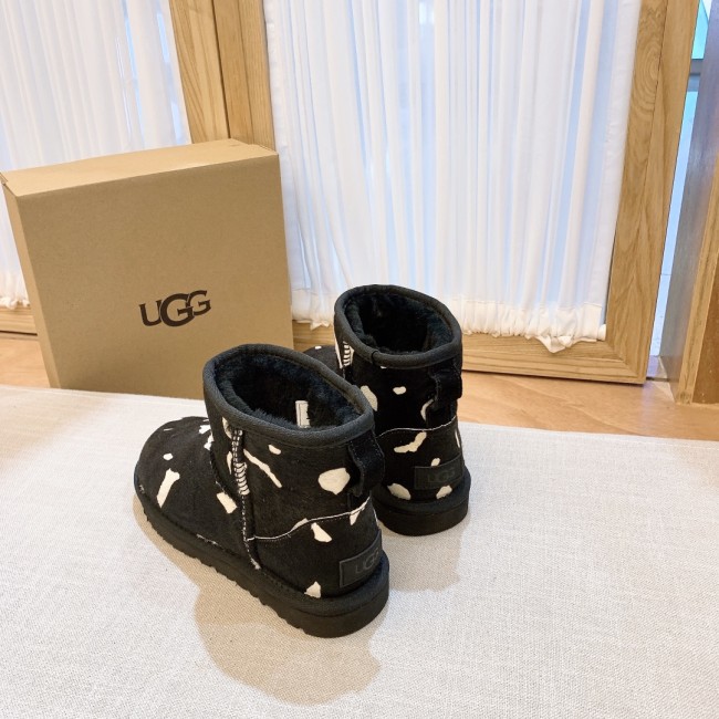 Wholesale Cow Print Boots #UG