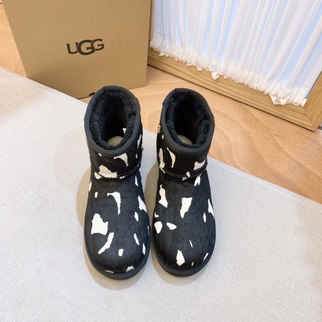 Wholesale Cow Print Boots #UG