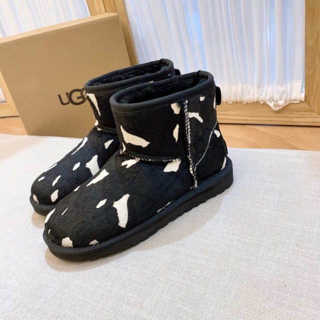 Wholesale Cow Print Boots #UG