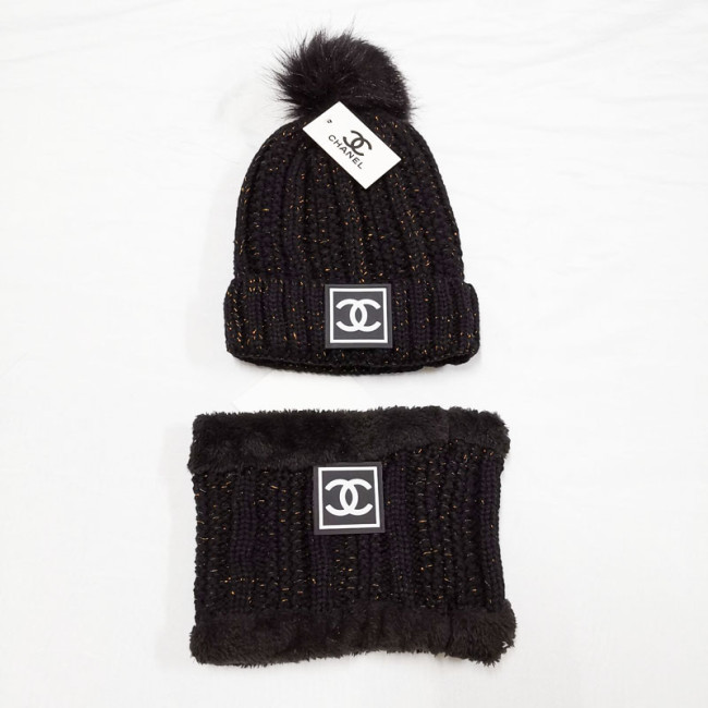 Designer Hat Bib Set