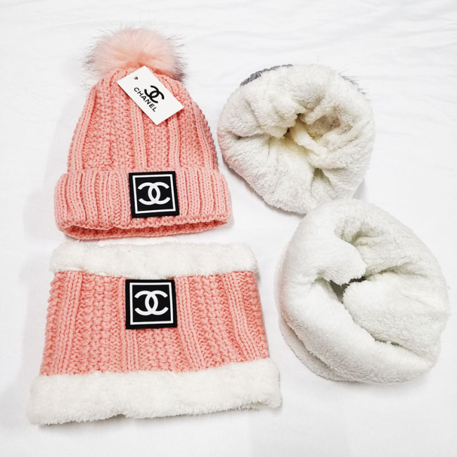 Designer Hat Bib Set