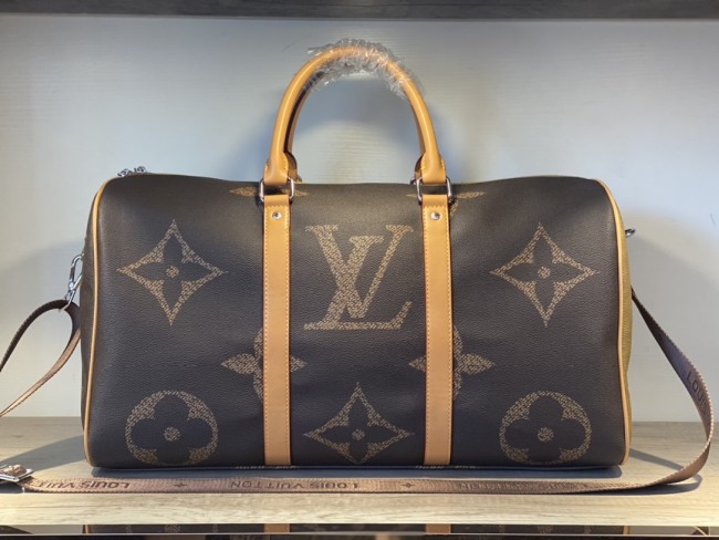 Wholesale Luggage Bag #LOV