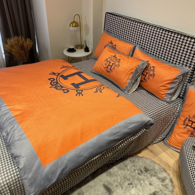 Designer Duvet Set