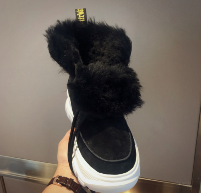 Wholesale Furry Boots with Box Free Shipping #UG