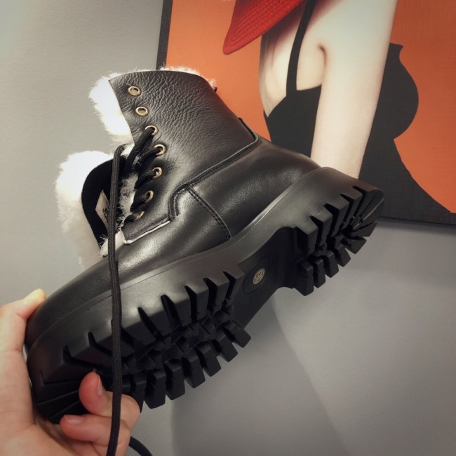 Wholesale Furry Boots with Box Free Shipping #UG