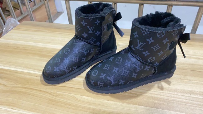 Wholesale  Leather Boots #LOV #UG