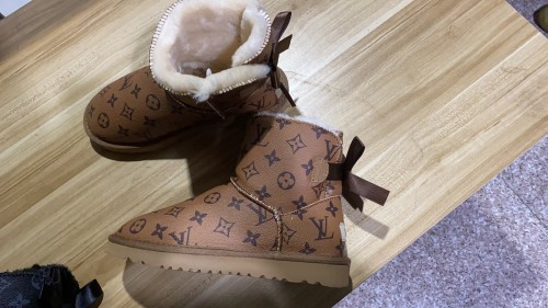 Wholesale  Leather Boots #LOV #UG