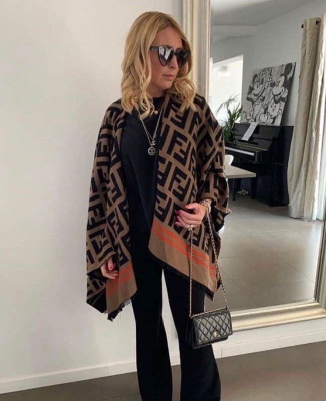 Wholesale Cloak No Box Size 180x130cm #FEI