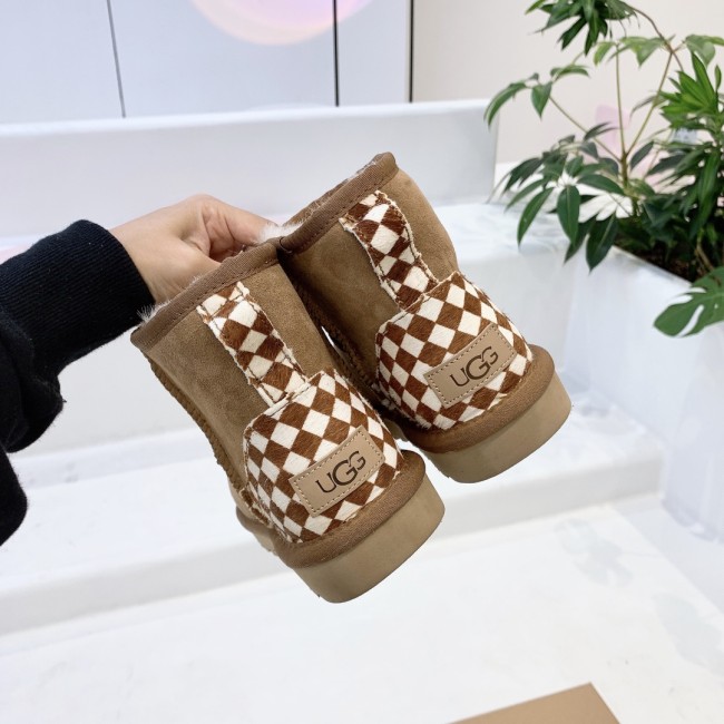 Wholesale Checkerboard Boots with Box #UG