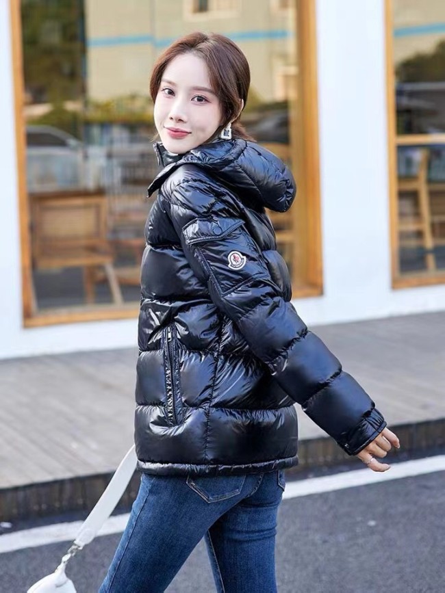 Unisex Moncler Down Jacket Coat with Tags